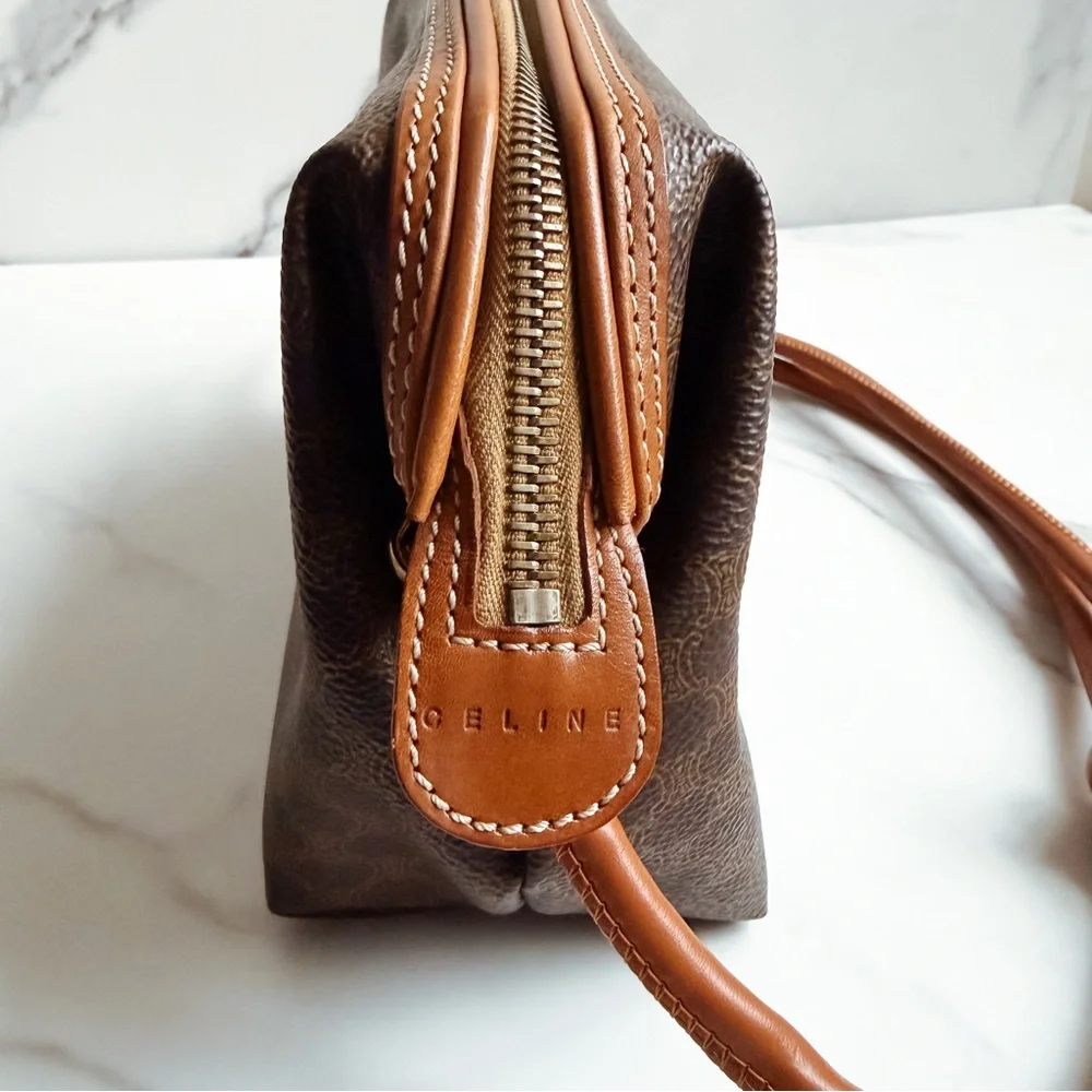 Authentic vintage Celine Macadam clutch on strap - Picture 8 of 15